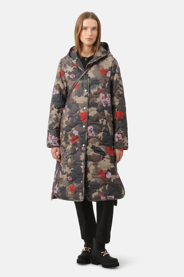 Long Quilt Coat-Floral Camo