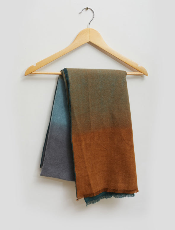 scarf 1842 green haze