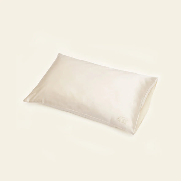 Silki pillow slip